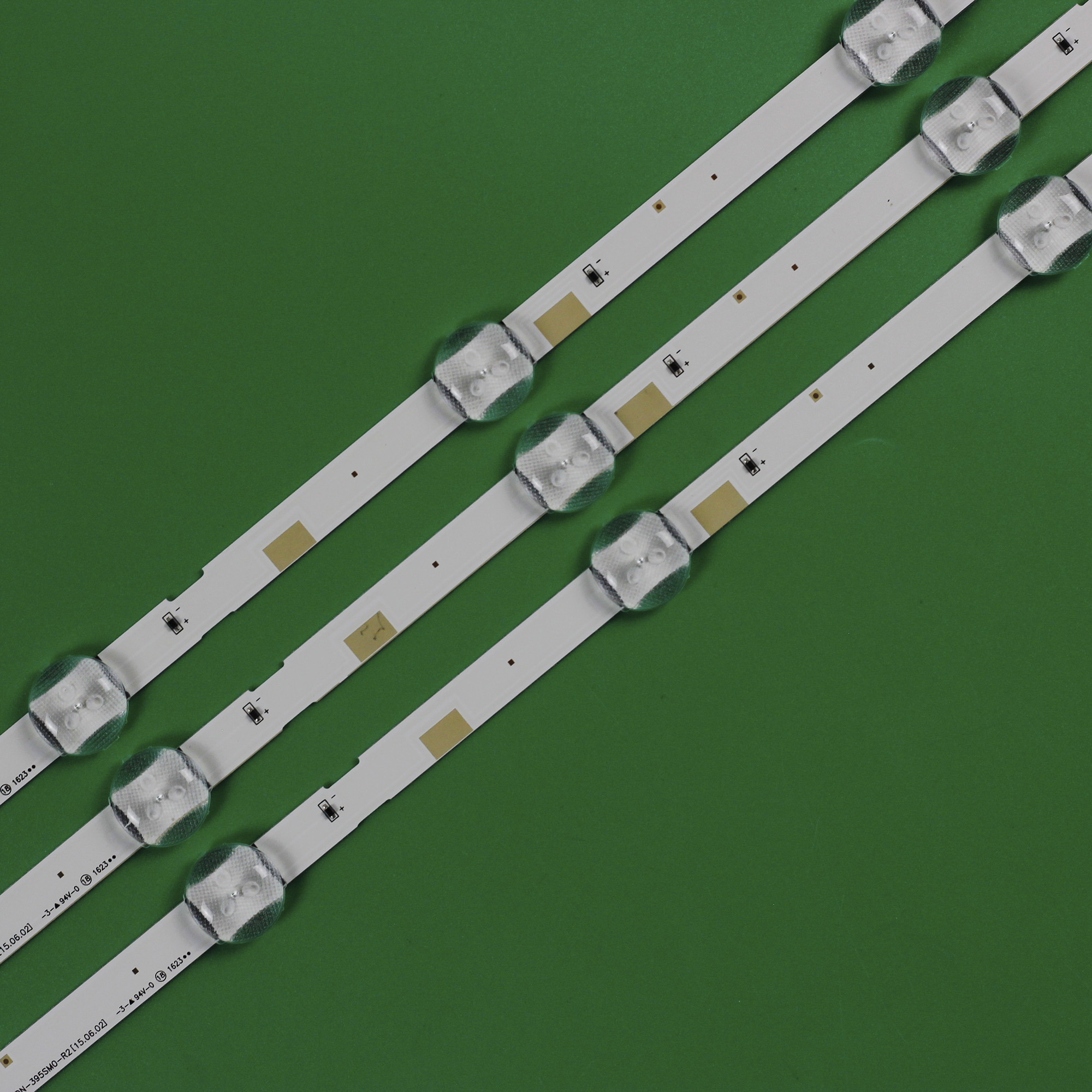 适用三星V5DN-395SMO-R3 V5DN-395SM0-R2 灯条 BN96-37622A LED灯 - 图1