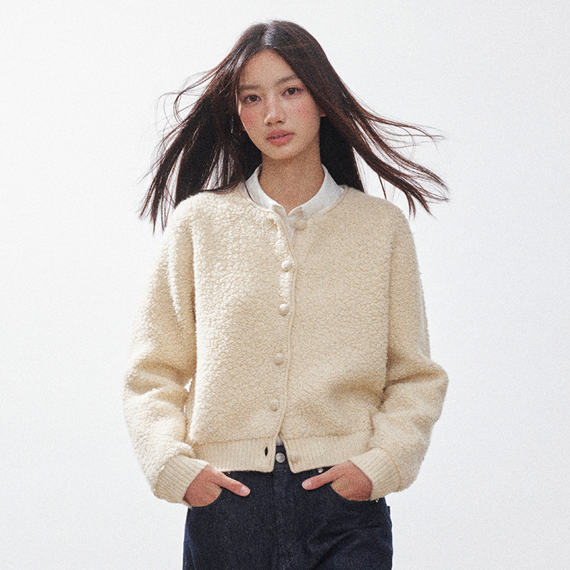 RPB BRAND纯羊毛简约修身短款羊羔毛外套女保暖羊羔绒棒球服夹克 - 图2