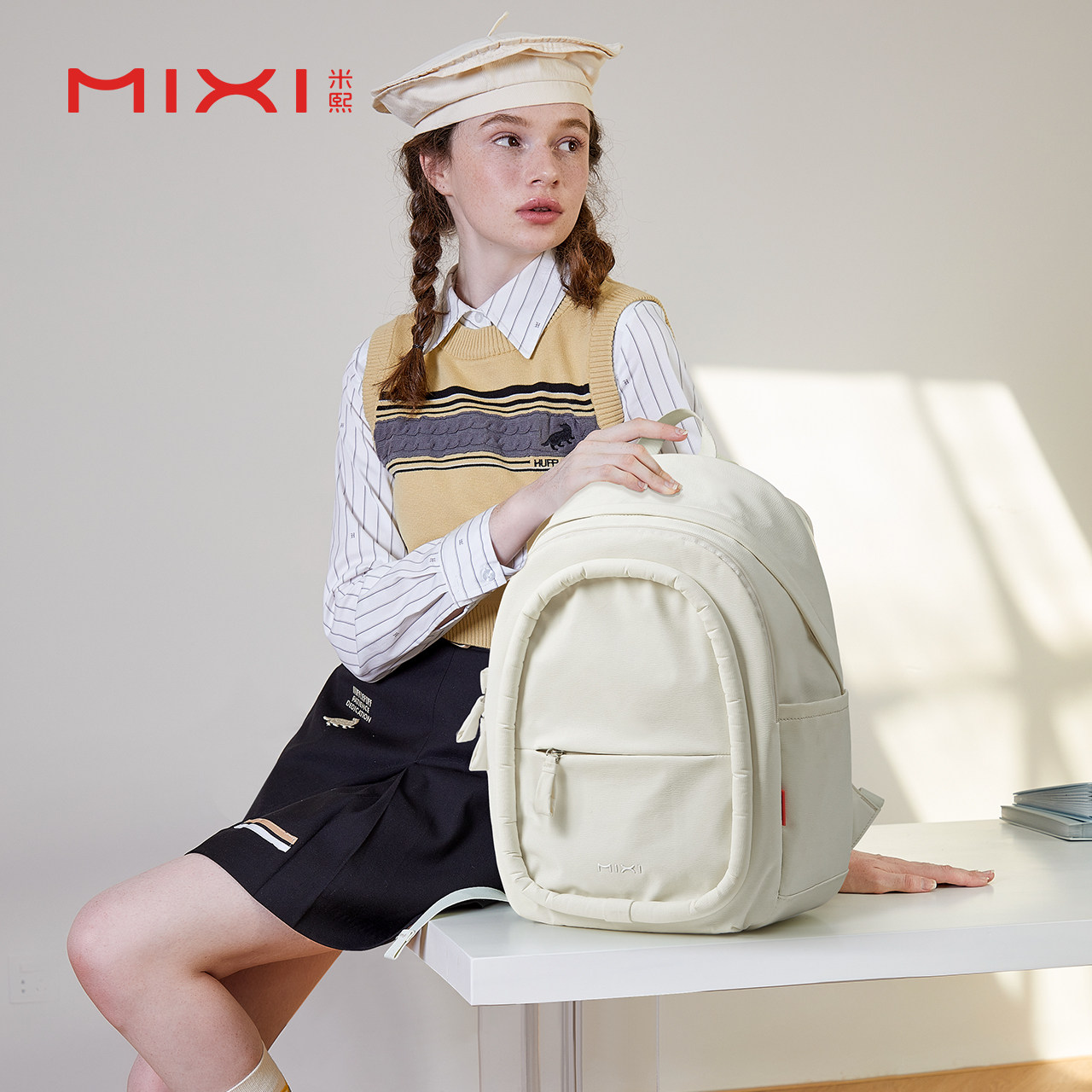 米熙2023新款女生大学生运动电脑包 米熙箱包双肩背包