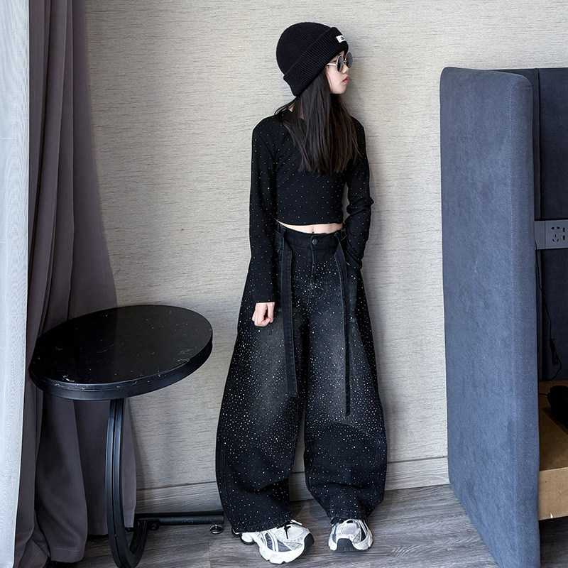 美式复古满天星烫钻牛仔裤打底衫两件套酷飒女童春秋冬时髦套装潮,淘宝优惠券,粉丝福利购,淘宝优惠卷
