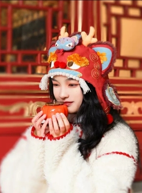 2025蛇年哈尼刺绣帽子蛇我麒谁手工成品龙虎头帽中国风醒狮礼物