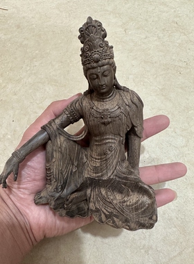 沉香木雕自在观音实木观自在菩萨摆件家用供奉佛像客厅书房工艺品