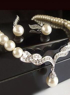 Women's 2 Piece Jewelry Sets One Gold Color Necklace +