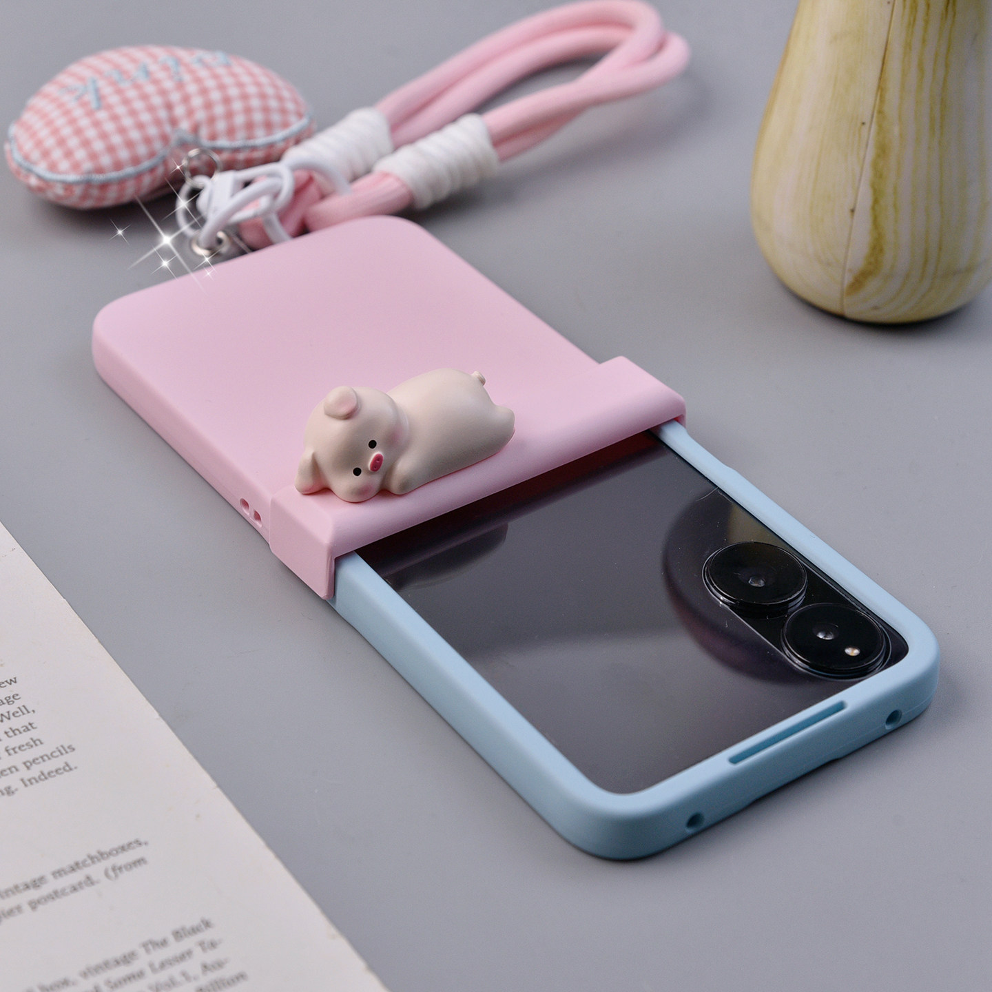 可爱趴趴猪适用于小米mixflip2手机壳新款荣耀MagicVFlip2壳膜一体防摔保护套mixflip带挂绳铰链全包保护壳 - 图0