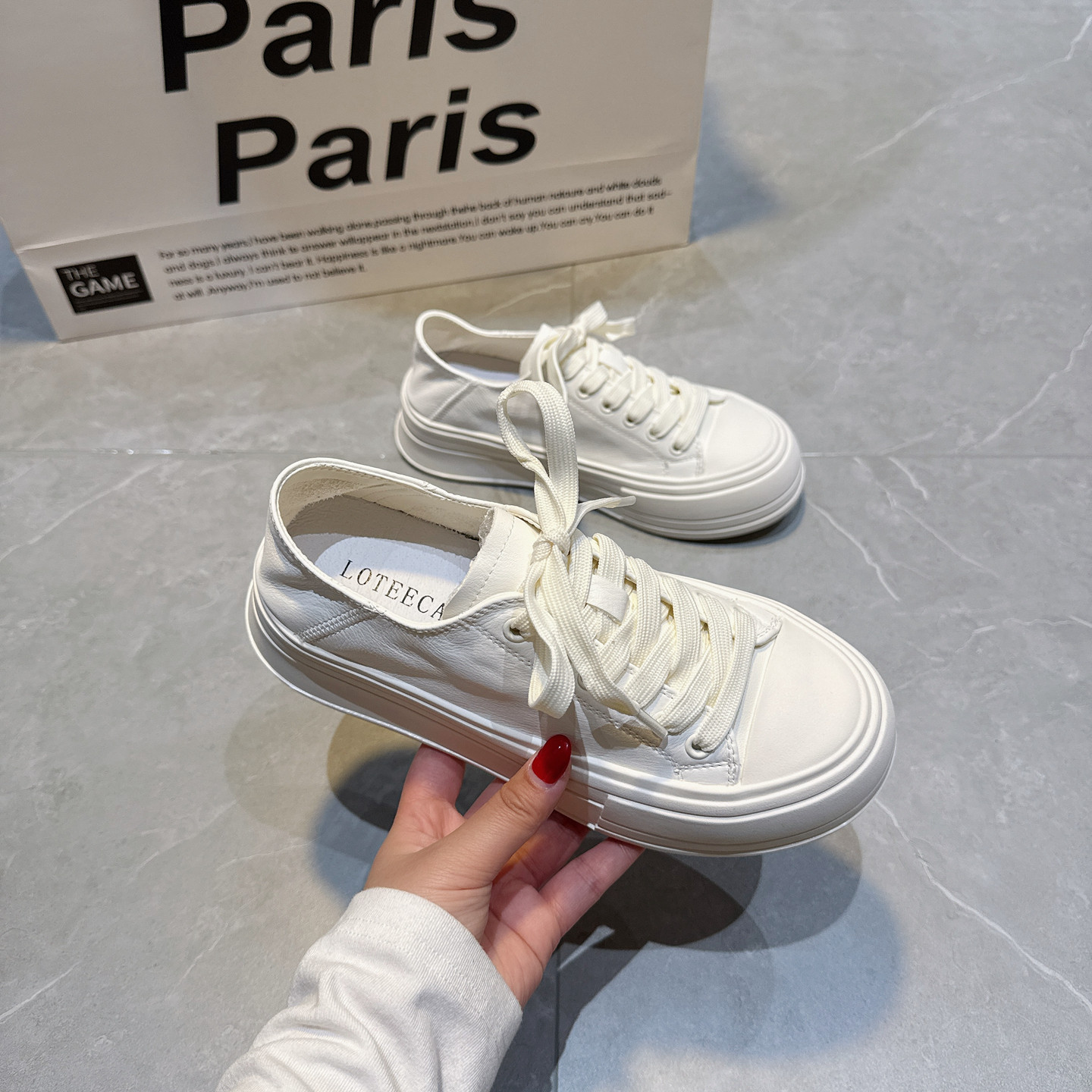 真皮极简风厚底小白鞋女2026透气防滑系带百搭轻便休闲鞋面包板鞋,淘宝优惠券,粉丝福利购,淘宝优惠卷