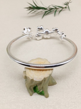 胜银·繁花带蝴蝶结铃铛亮面开口纯银手镯闺蜜女生礼物足银999