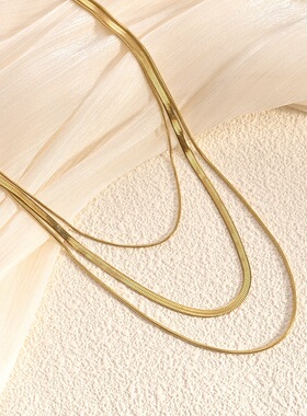 法式ins风钛钢多层叠戴锁骨链不锈钢简约三层链项链女百搭款配饰