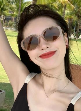 韩系红色墨镜2025女款近视新款拽姐显脸小防紫外线复古近视太阳镜