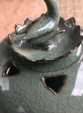 primen轻藏品- 曾芹作品. 柴烧「莲池.云鹤出香盒」