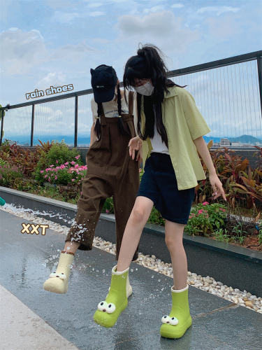 细细条丑萌可爱卡通雨鞋女户外穿学生成人水鞋防滑防水雨天胶鞋