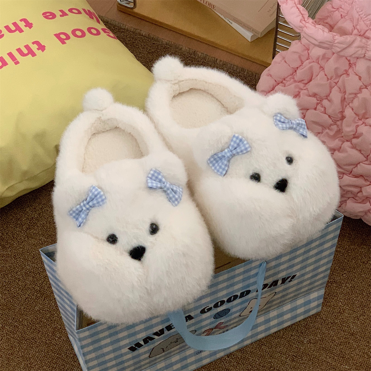 细细条 软萌女士居家毛毛鞋ins少女心蝴蝶结小胖熊防滑冬季棉拖鞋 - 图0