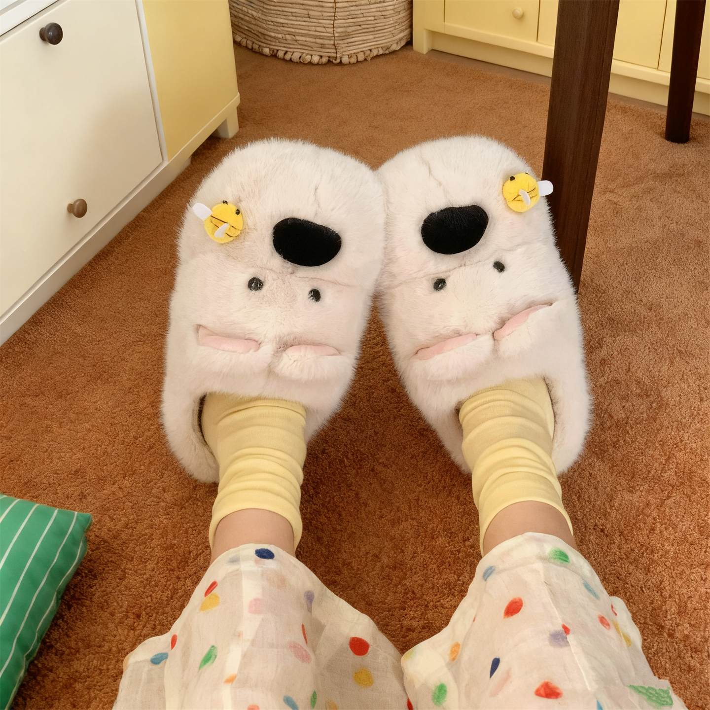 细细条 被蜜蜂蛰的西高地小狗棉拖鞋男女冬ins可爱情侣居家毛毛鞋,淘宝优惠券,粉丝福利购,淘宝优惠卷