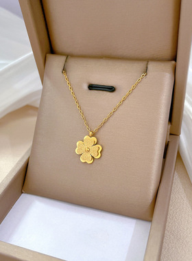 【通体钛钢］新款四叶花气质简约不掉色防过敏项链女ins锁骨链潮