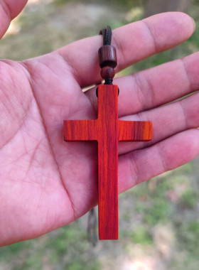 中国红红花梨木雕刻十字架吊坠项链情侣饰品挂件车挂平安原创设计