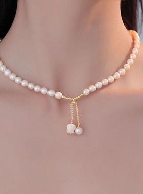 今年流行的珍珠项链椭圆