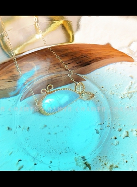 天然蓝月光石闪光蓝鲸项链