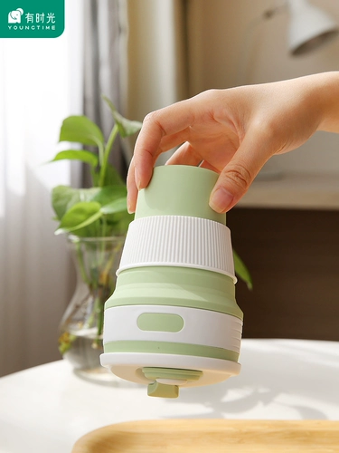 Иногда легкий силиконовый складной чашка для водяной чашки.