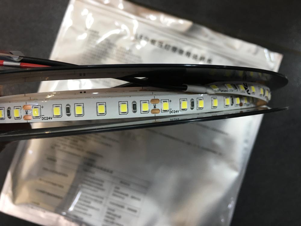 雷士照明LED贴片2835 灯带24V 120珠高亮灯带10瓦每米 低压灯条 - 图2