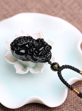 2024新款黑曜石水晶貔貅吊坠简约个性男项链大气女生日礼物首饰品