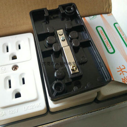 台湾隆光LKEW15A125V 5-15R美式双联插座LK3214K可代松下WK3004W - 图2