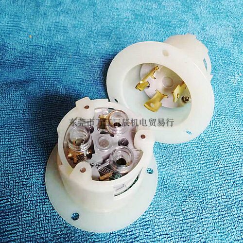 美规NEAM L6-30 30A250V3P UL法兰安装插头J-519台湾嵘光OLYMPIA - 图1