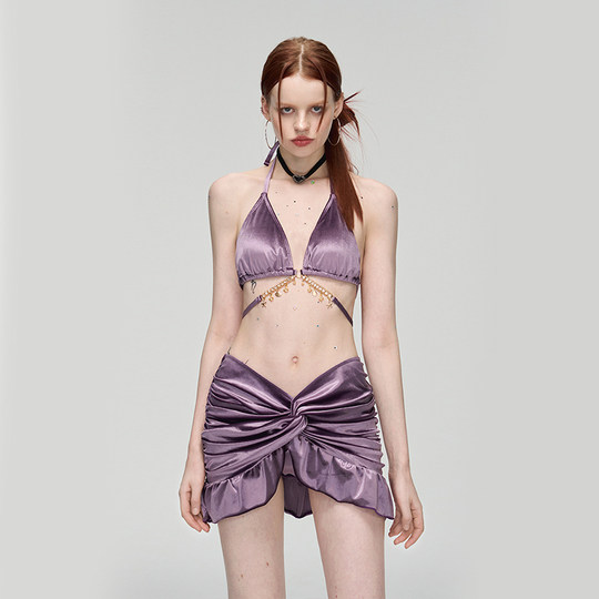 Damen-Badeanzug mit geteiltem Rock im neuen Stil 2025