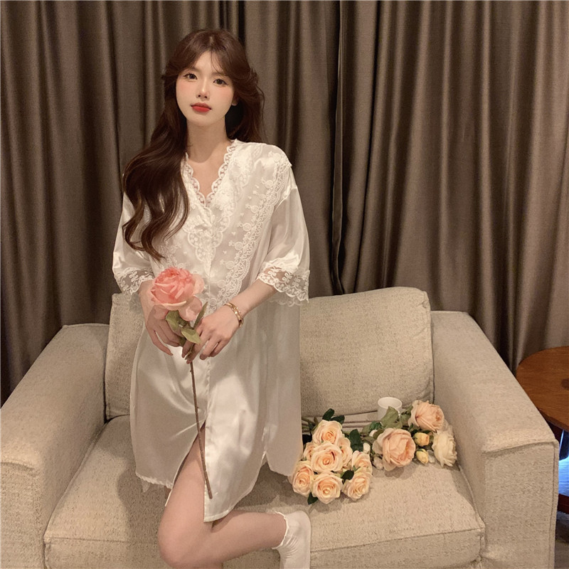 新款桑蚕丝睡衣女纯欲风v领花边睡裙高级感蕾丝刺绣家居服可外穿 - 图0