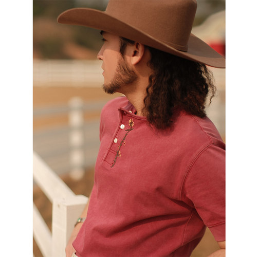 西部系列 240克花卉绣花斜门襟修身亨利领短袖T恤 MBBCAR窄幅 - 图1