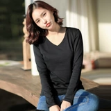 Белый лонгслив, приятная телу хлопковая осенняя футболка, V-образный вырез, в корейском стиле