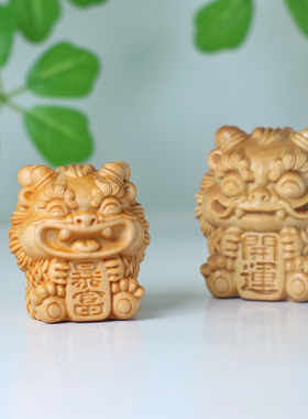 崖柏木精雕生肖龙可爱暴富开运龙年招财吉祥物手把件摆件礼物手办