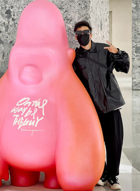 卡通大猩猩玻璃纤维大卫猿公仔网红潮玩店创意雕塑装饰客厅落地摆