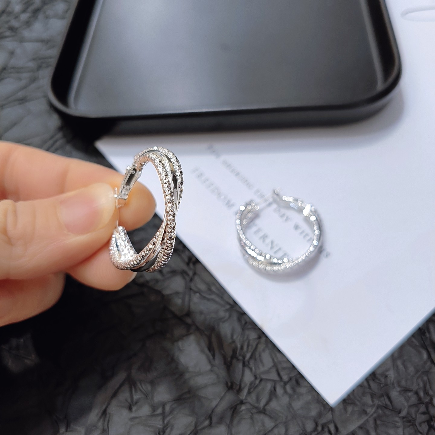 韩国新款耳饰银色麻花交叉耳圈女个性金属风夸张休闲耳环气质耳饰,淘宝优惠券,粉丝福利购,淘宝优惠卷