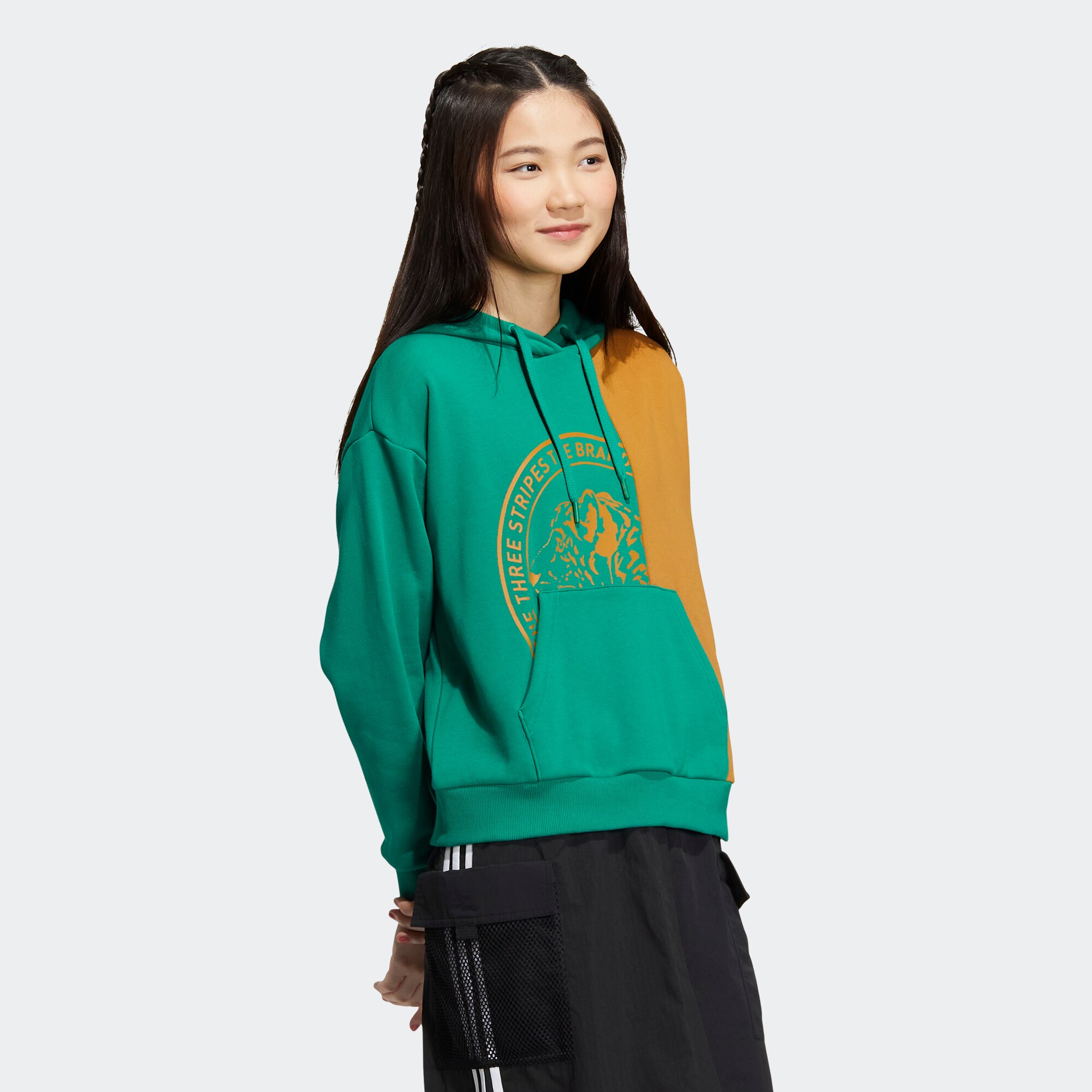 Adidas阿迪达斯宽松连帽卫衣女冬季新款运动休闲撞色套头衫HN2355