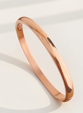 素圈手镯18K金简约光面钛钢手环