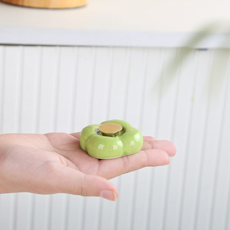 陶瓷小花朵托盘创意转转底座加轴承yoyo酱系列配件转转乐桌面摆件,淘宝优惠券,粉丝福利购,淘宝优惠卷