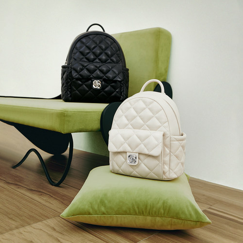 欧时纳蓬蓬双肩包2026新款女大容量通勤旅行背包菱格小香风书包 - 图1