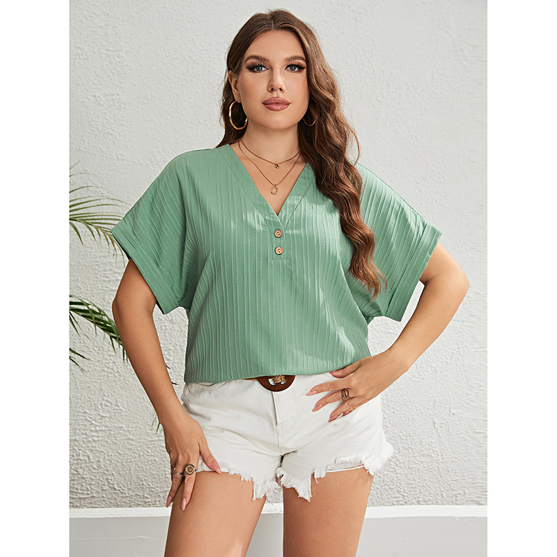 Plus Size V-Neck Summer Green Top for Women 夏季绿色V领上衣 - 图2