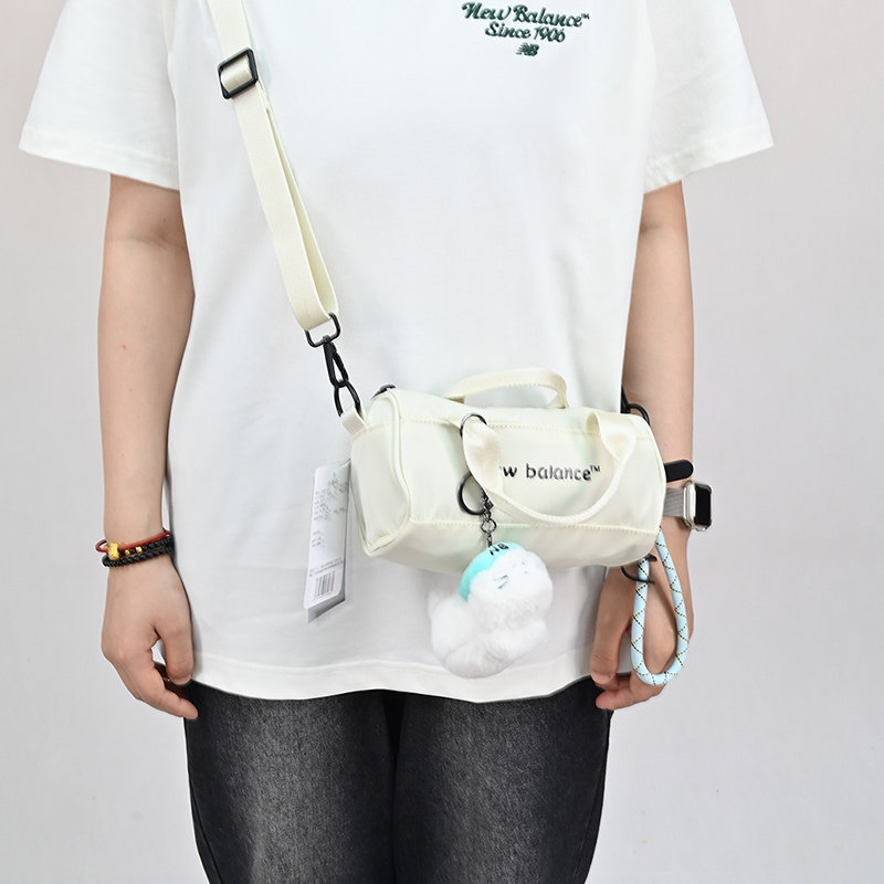 NEW BALANCE/NB新款小包运动休闲斜挎包潮流百搭单肩包LAB52403,淘宝优惠券,粉丝福利购,淘宝优惠卷