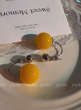 pipi原创蜜蜡银球蛋黄耳环耳钉女小众甜酷高级秋冬耳饰百搭银针