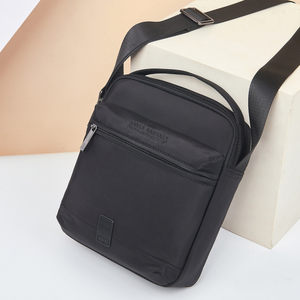 正品圣大保罗男包名牌潮流单肩包男士斜挎包男生运动休闲包帆布包