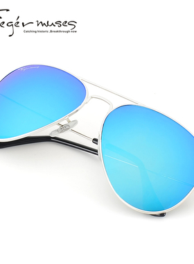 博士男女款时尚风运动太阳镜