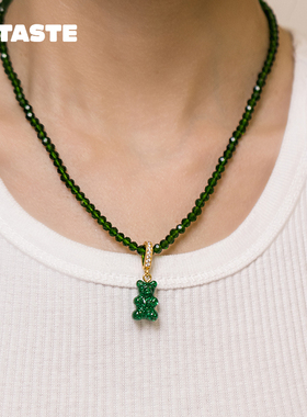 XTASTE 挪威 CRYSTAL HAZE亮片绿色小熊吊坠项链时尚通勤款百搭