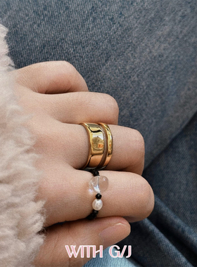 时髦质感双层宽面食指戒指