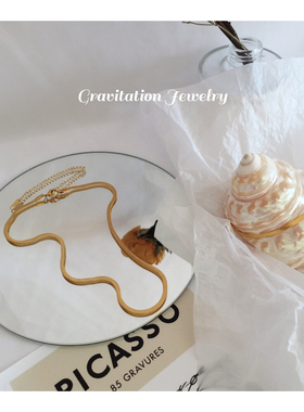 欧美ins博主同款简约扁蛇骨手链