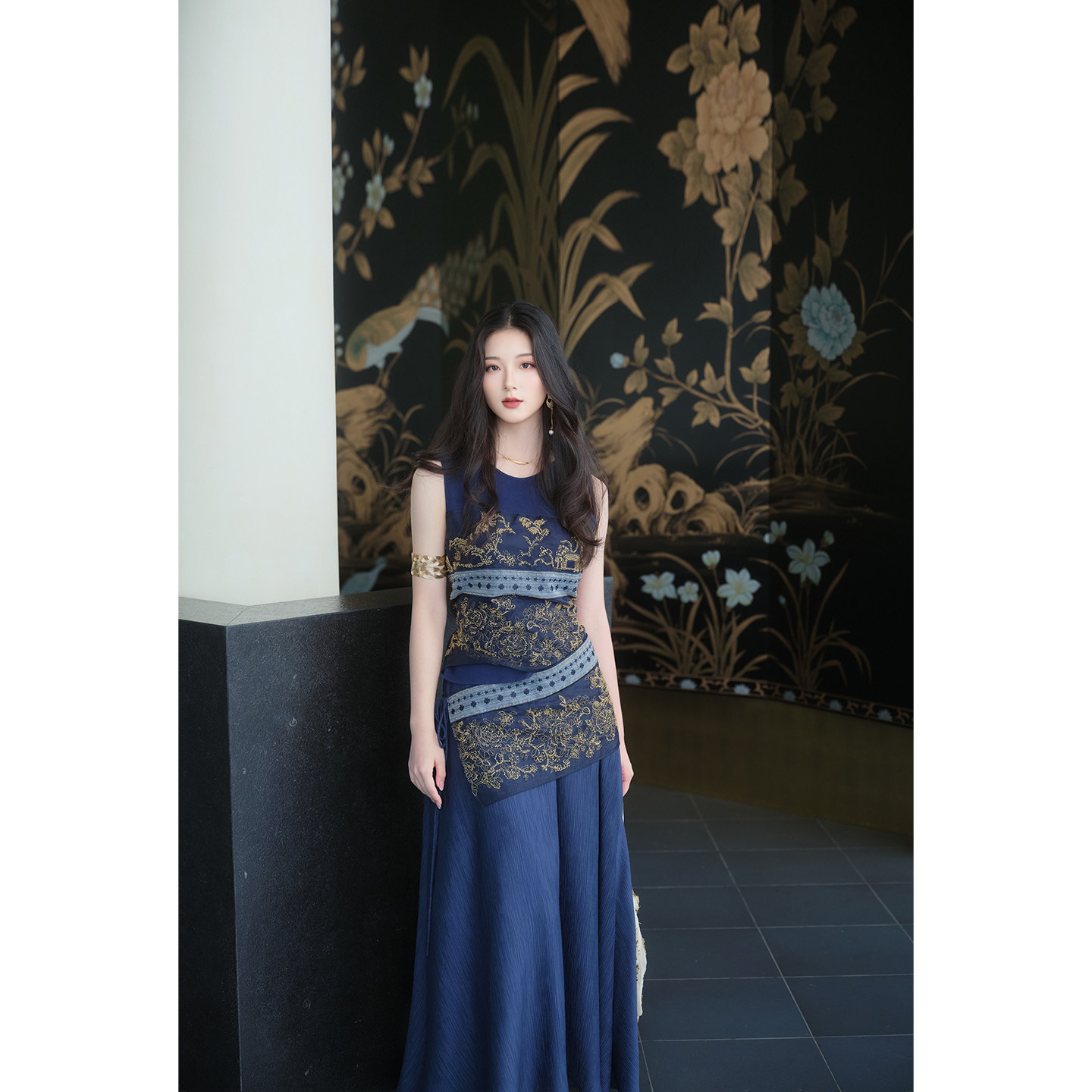 彼得潘大叔《棱光集》复古设计感无袖上衣弹力腰气质显瘦半身裙,淘宝优惠券,粉丝福利购,淘宝优惠卷