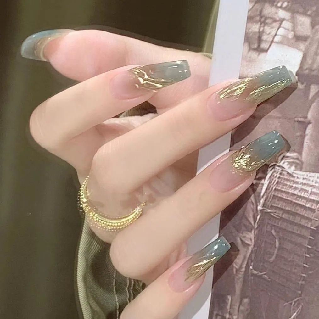 【1710人收藏】纯手工穿戴香风美甲新款ins鎏金可拆卸魔镜渐变美 - 图0