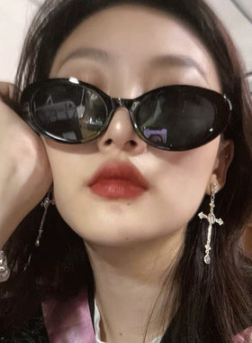 欧美复古猫眼墨镜女ins小脸黑色
