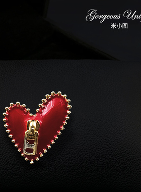 可爱别致防走光小领针