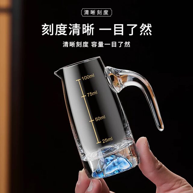 ຟອຍທອງຄໍາ Jinshan ເຄື່ອງແຈກຈ່າຍເຫຼົ້າແວງຫລູຫລາໃນຊຸດເຫຼົ້າແວງ