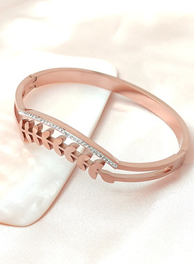 欧美新款双排树叶镶钻钛钢手镯女个性设计百搭条纹不锈钢手环